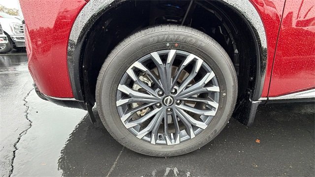 Used 2025 Nissan Rogue Platinum w/ Tech Package image 10