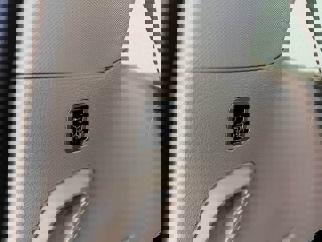 Used 2023 Jeep Wagoneer Series II w/ Flexible Seating Group image 10