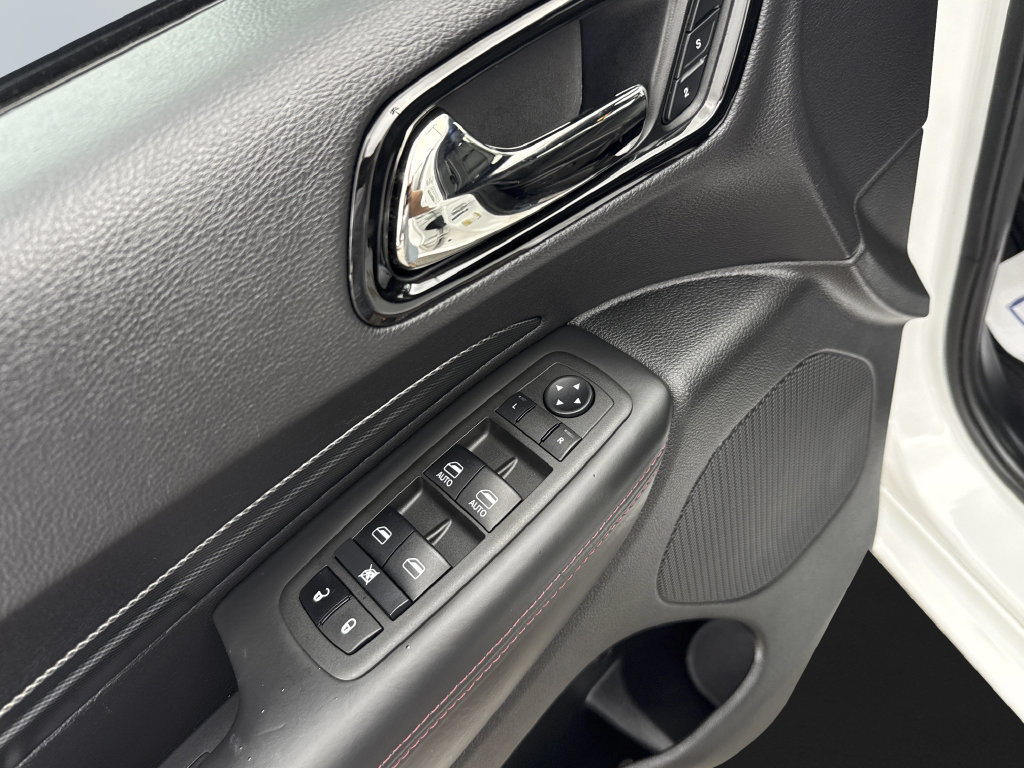 Used 2022 Dodge Durango R/T RWD image 18