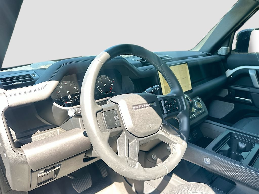 Used 2024 Land Rover Defender 130 Outbound AWD/4WD image 9