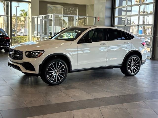Used 2023 Mercedes-Benz GLC 300 4MATIC Coupe image 9