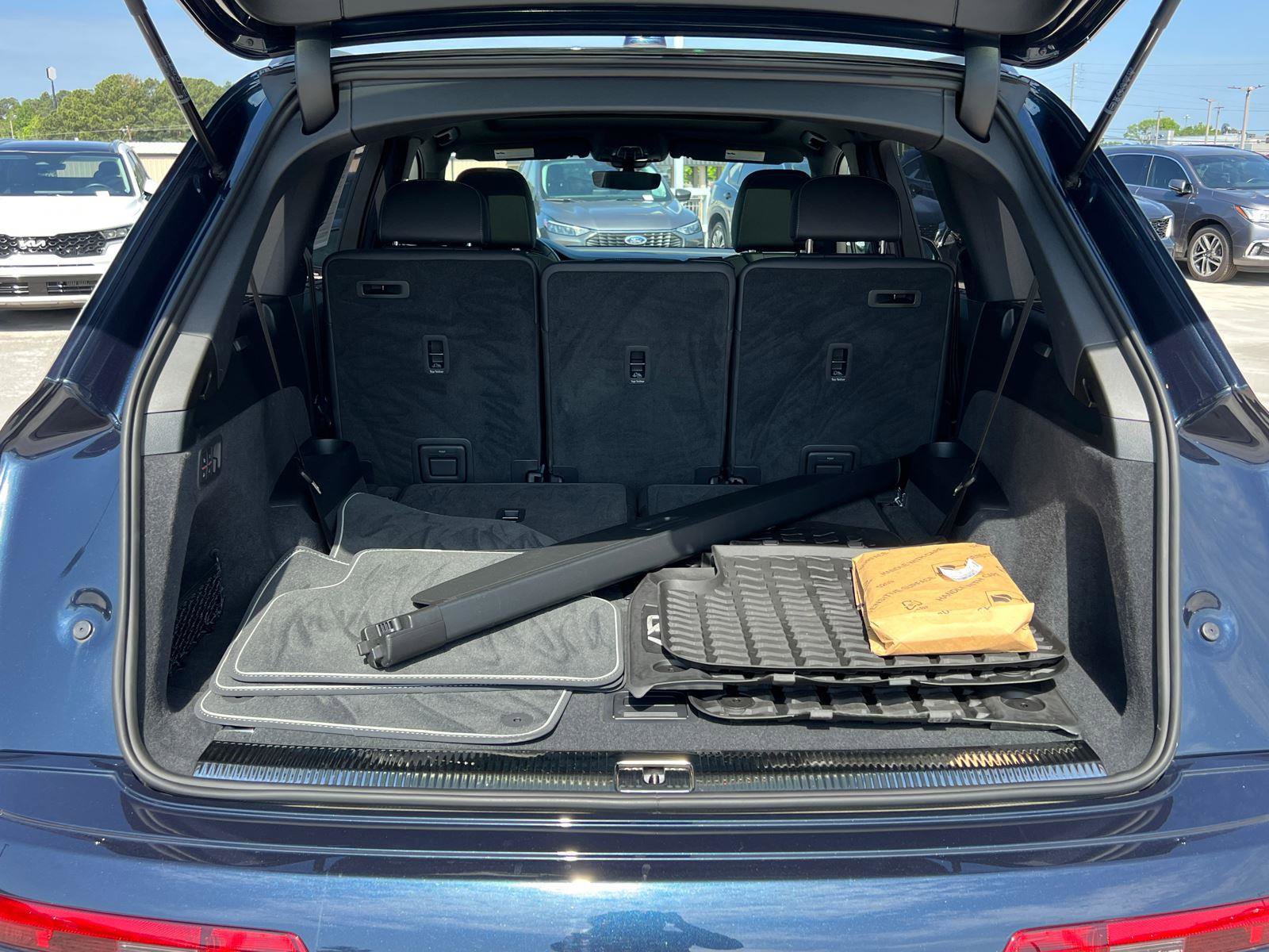 Certified 2025 Audi Q7 2.0T Premium Plus w/ Premium Plus Package AWD/4WD image 18