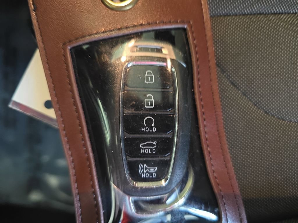 Used 2023 Hyundai Elantra N Line image 36