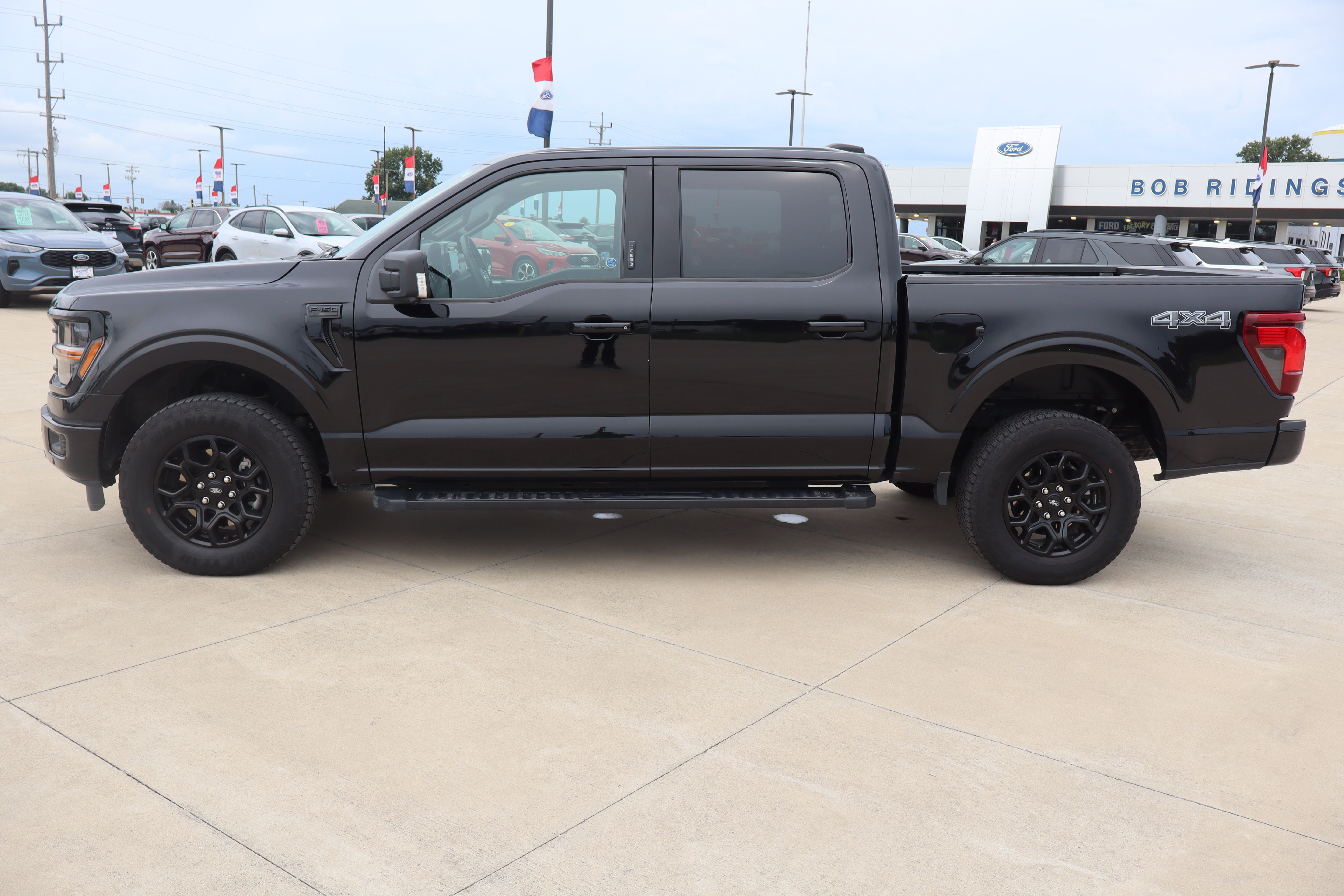 Used 2024 Ford F150 XLT w/ Equipment Group 302A MID AWD/4WD image 8