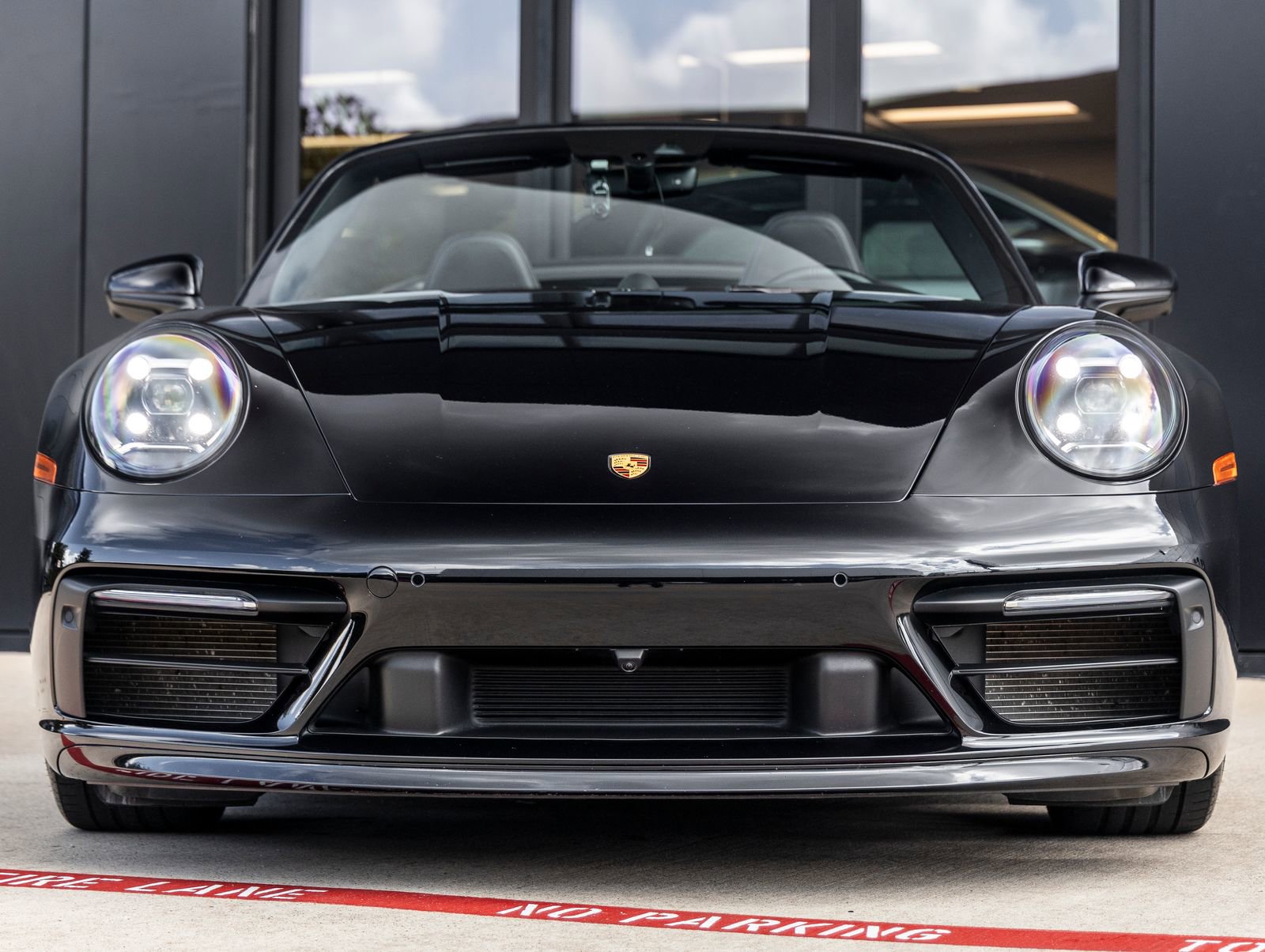 Certified 2020 Porsche 911 Carrera 4S AWD/4WD image 8