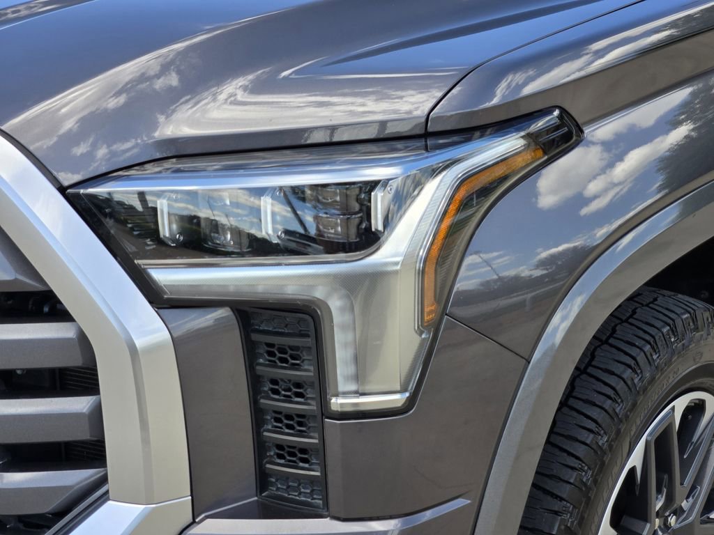 Used 2022 Toyota Tundra Limited image 5