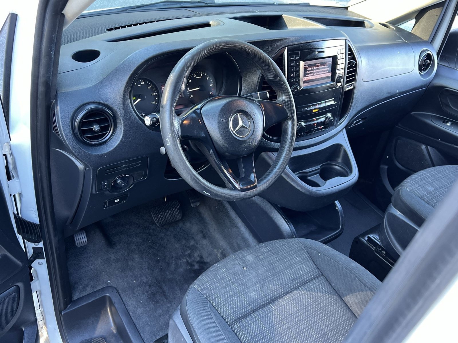 Used 2020 Mercedes-Benz Metris image 13