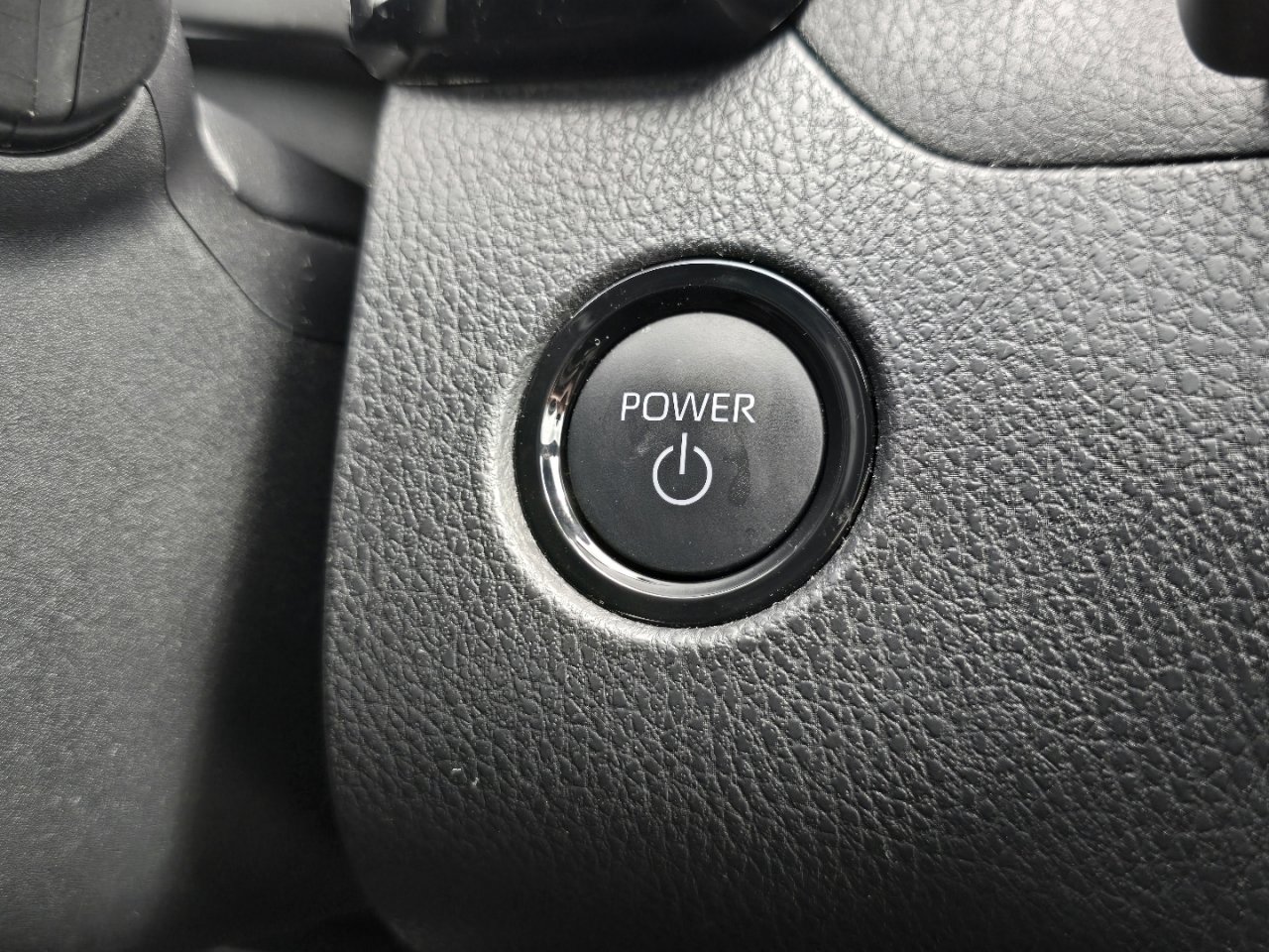 Certified 2025 Toyota Camry SE image 21