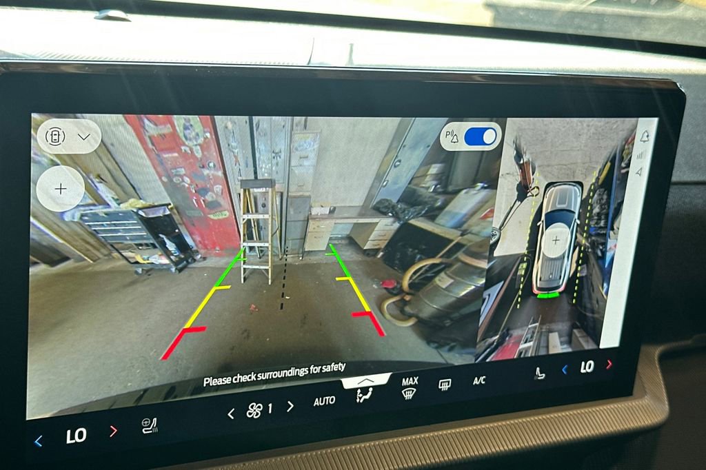 New 2026 Ford Explorer ST-Line w/ ST-Line Street Pack RWD image 19