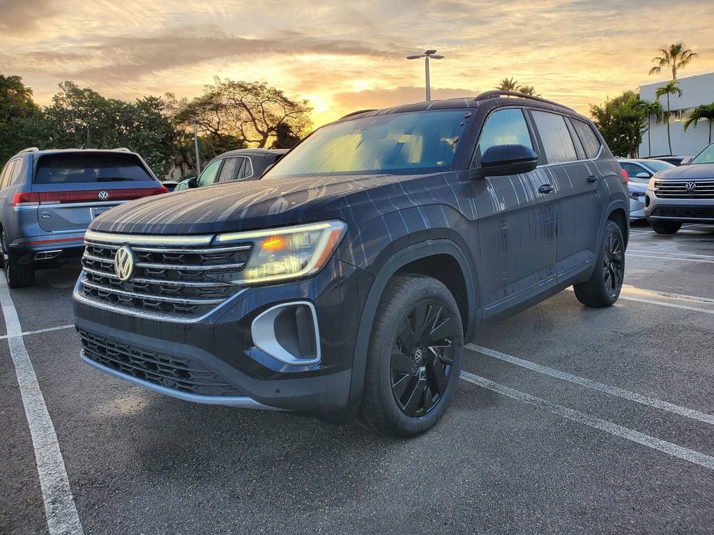 New 2026 Volkswagen Atlas SE image 3
