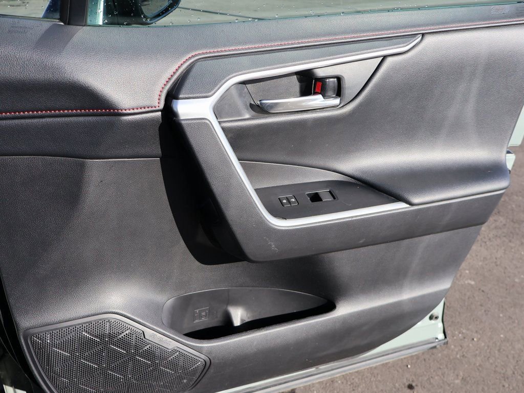 Used 2020 Toyota RAV4 TRD Off-Road w/ TRD Off-Road Weather Package image 11