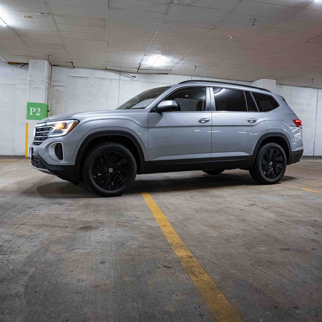 New 2026 Volkswagen Atlas SE image 3