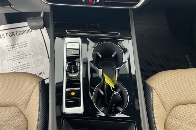 Used 2024 Volkswagen Atlas Cross Sport SE image 41