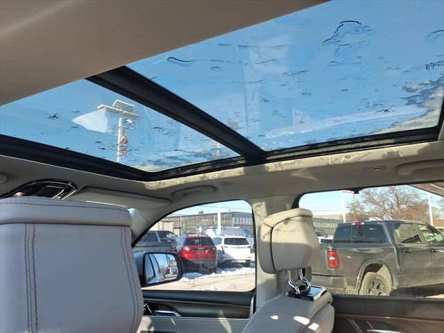 Used 2022 Jeep Grand Wagoneer Series I image 14