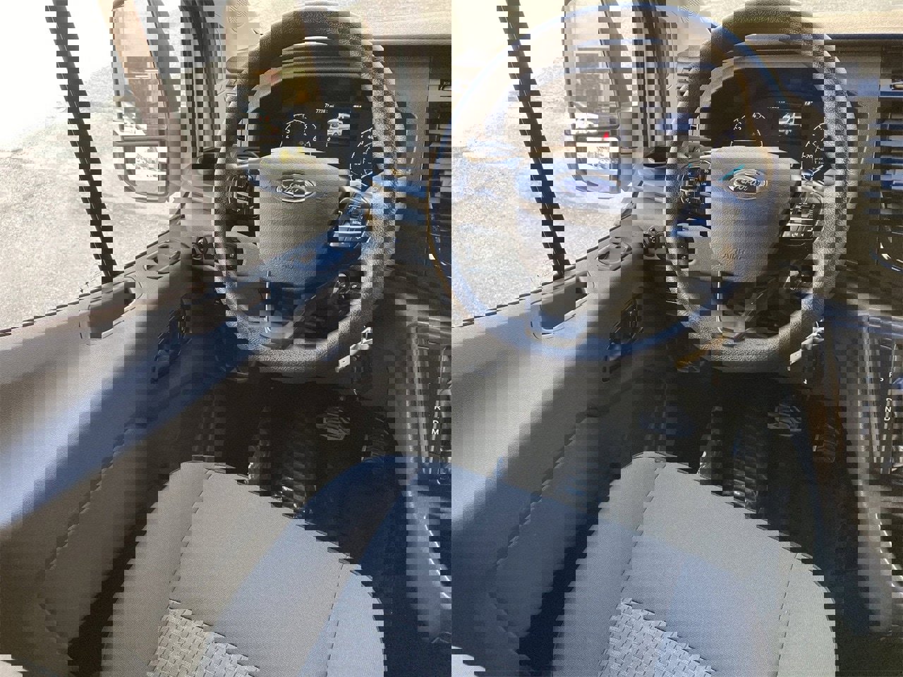 Used 2023 Ford Transit 350 XLT image 15