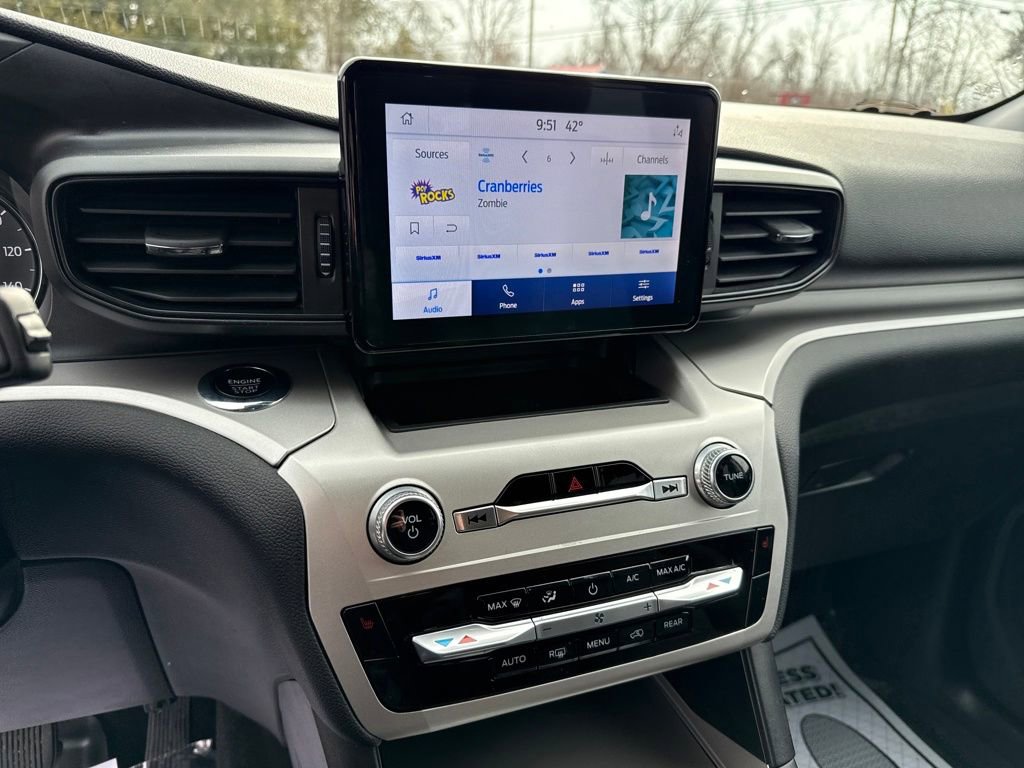 Used 2022 Ford Explorer XLT w/ Class IV Trailer Tow Package image 33