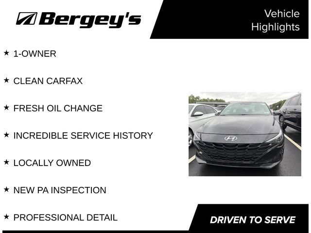 Used 2023 Hyundai Elantra Blue w/ Preferred Accessory Package FWD image 4