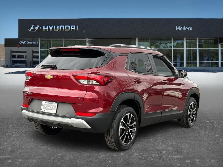 Used 2024 Chevrolet TrailBlazer LT image 3