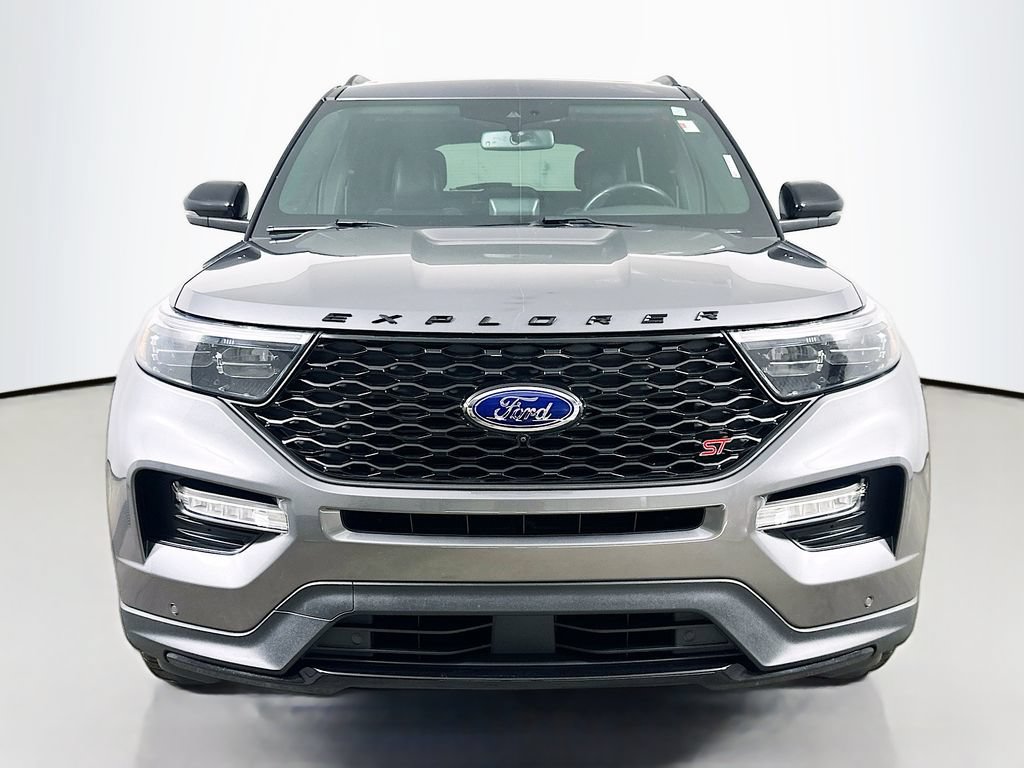 Used 2021 Ford Explorer ST w/ Equipment Group 401A AWD/4WD image 2