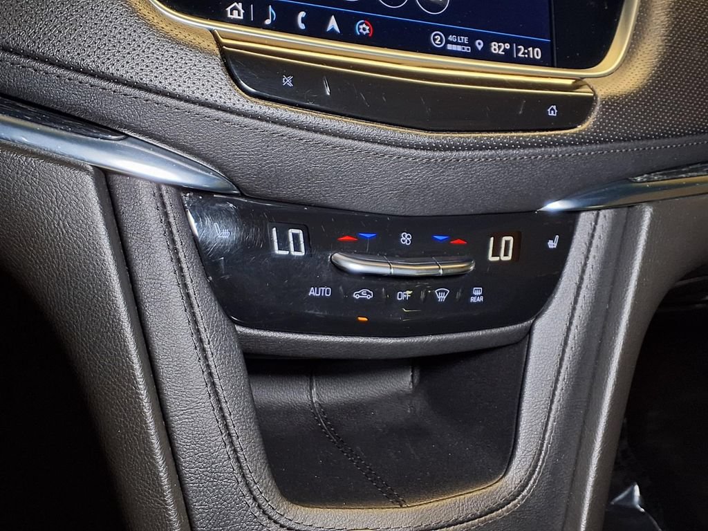 Certified 2023 Cadillac XT5 Premium Luxury FWD image 5