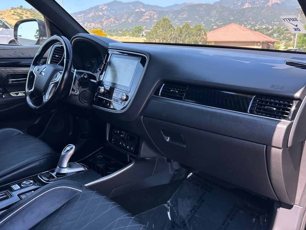 Used 2020 Mitsubishi Outlander GT AWD/4WD image 8