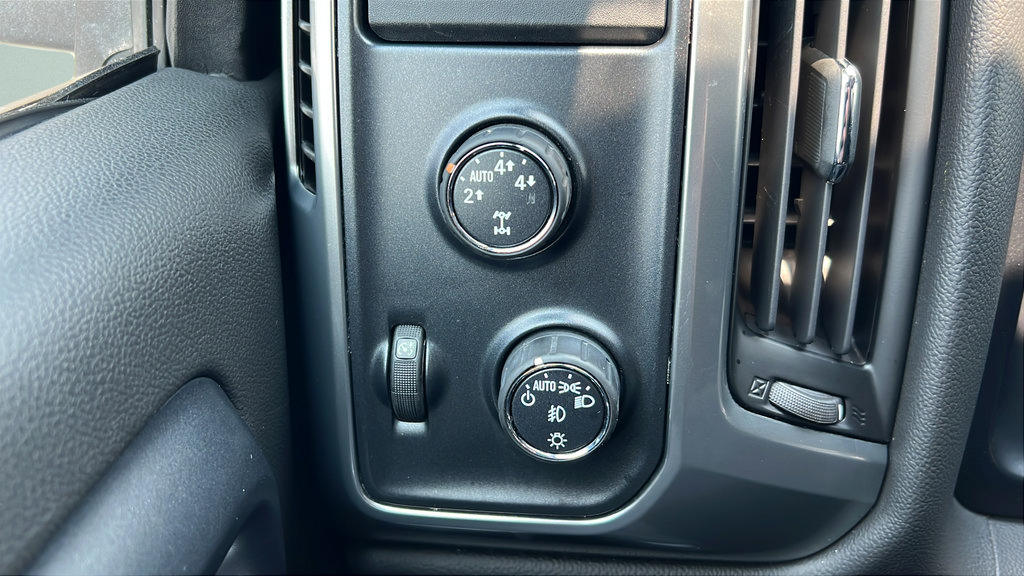 Used 2014 Chevrolet Silverado 1500 LT w/ All Star Edition AWD/4WD image 23