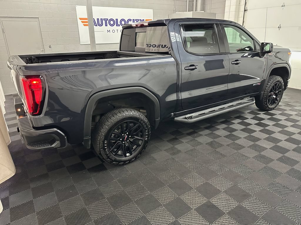 Used 2024 GMC Sierra 1500 AT4 w/ Technology Package AWD/4WD image 10