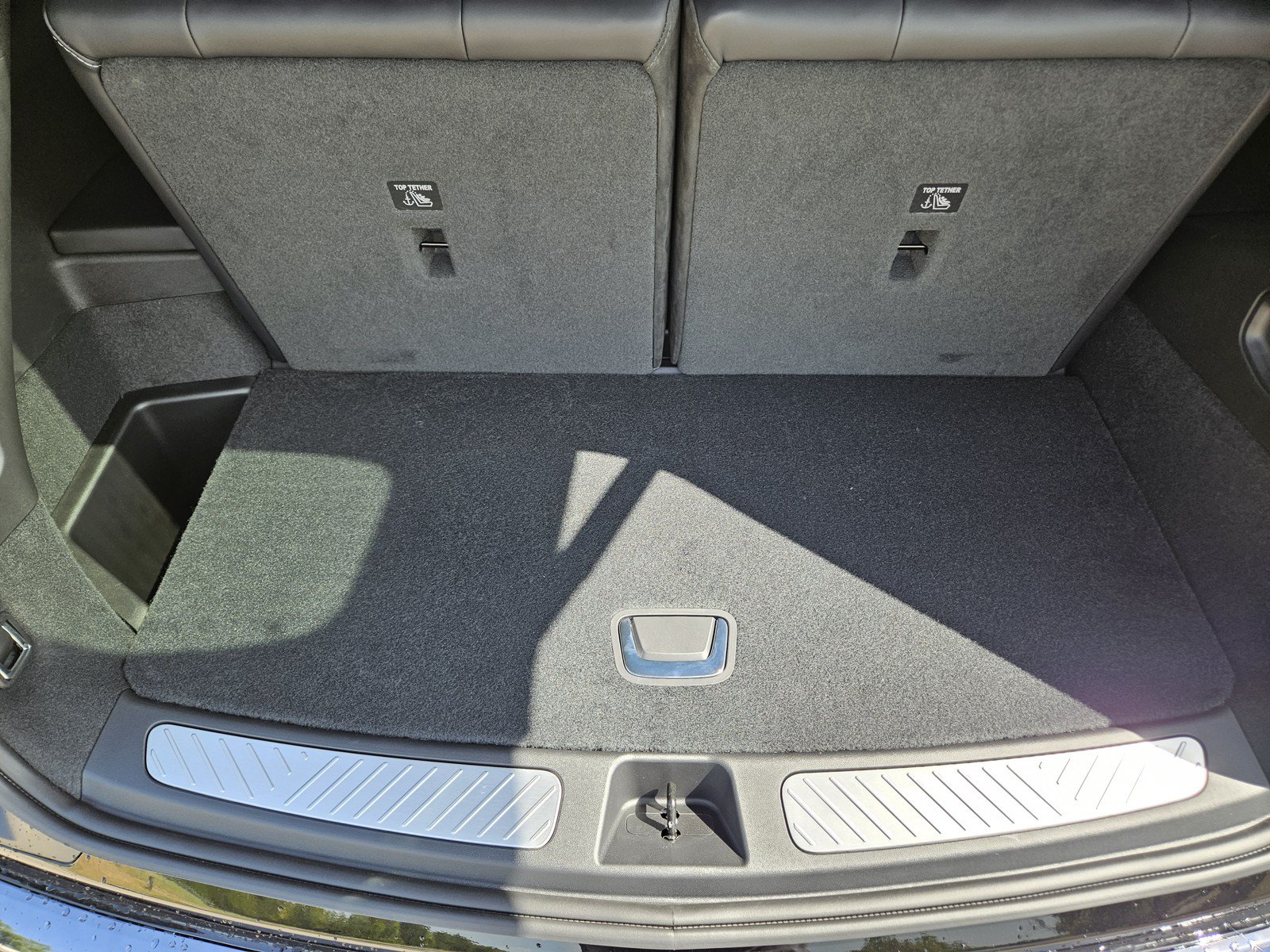 New 2027 Cadillac Vistiq Sport AWD/4WD image 23