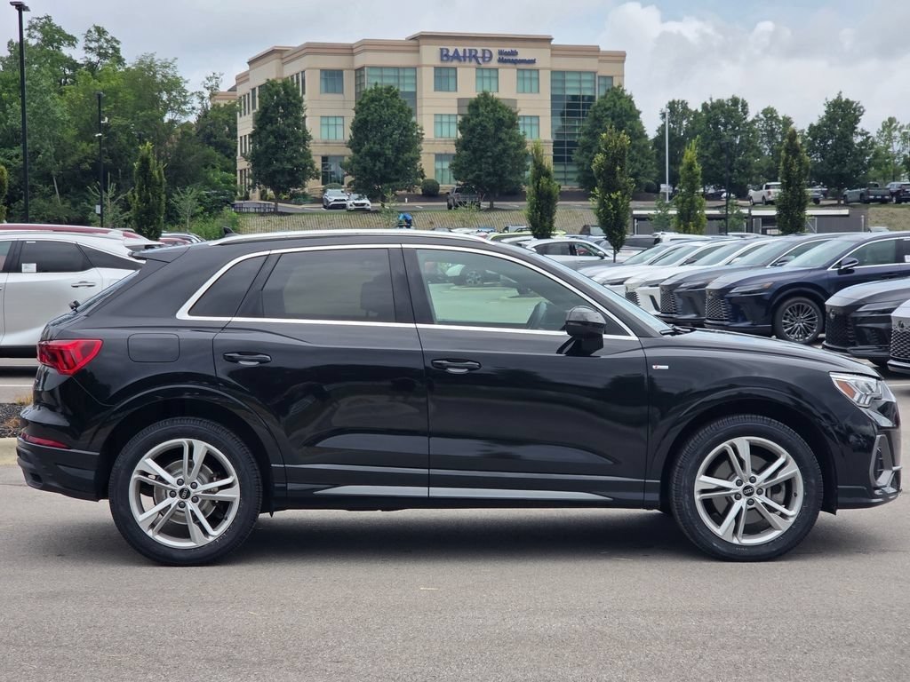 Used 2023 Audi Q3 2.0T Premium Plus AWD/4WD image 30
