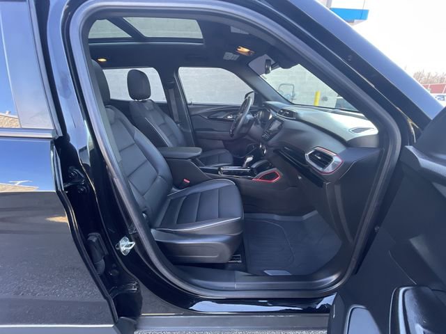 Certified 2022 Chevrolet TrailBlazer RS w/ Sun and Liftgate Package image 29