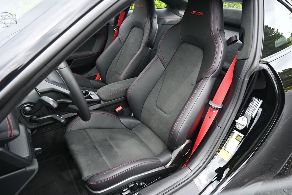 Certified 2026 Porsche 911 GT3 RWD image 19