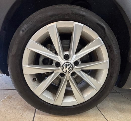 Used 2017 Volkswagen Golf Alltrack SE AWD/4WD image 14