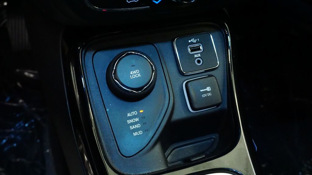 Certified 2019 Jeep Compass Limited image 30