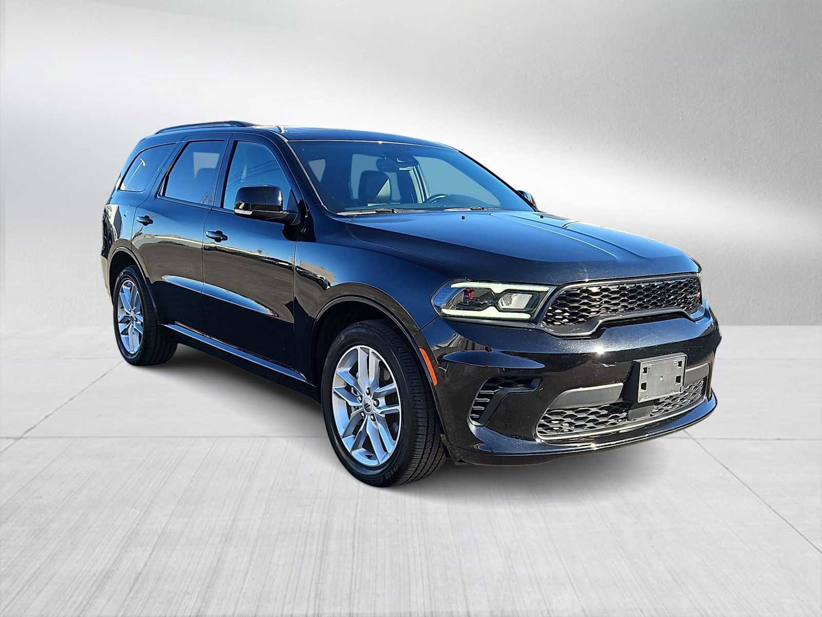 Used 2024 Dodge Durango GT image 2