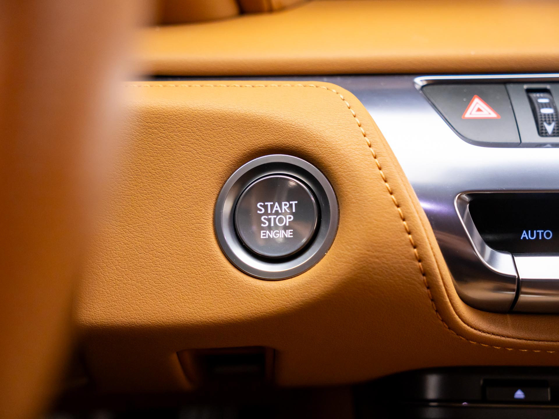 Used 2021 Lexus LC 500 Convertible w/ Touring Package RWD image 19