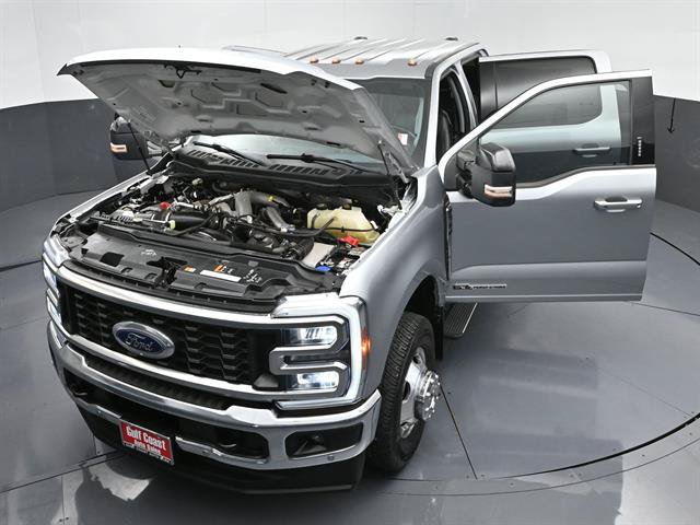 Used 2024 Ford F350 Lariat w/ Lariat Ultimate Package AWD/4WD image 46
