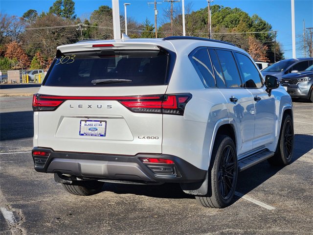 Used 2023 Lexus LX 600 4WD w/ Appearance Package image 5