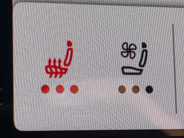 Certified 2024 Volkswagen Atlas Cross Sport SE image 25