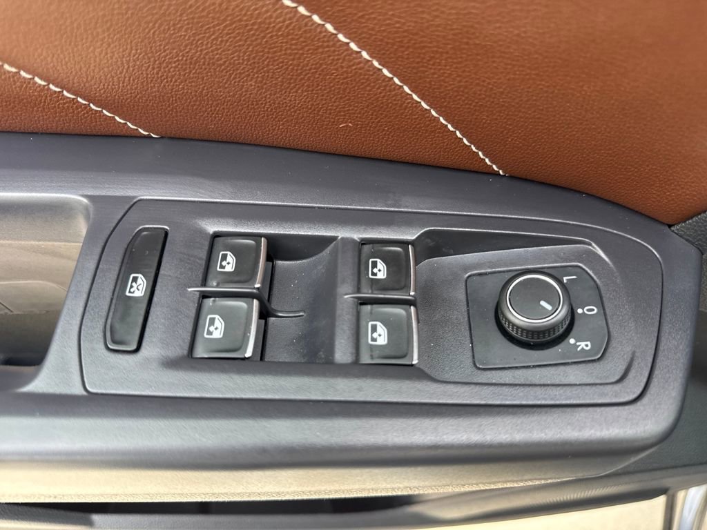 Used 2021 Volkswagen Atlas SE image 15