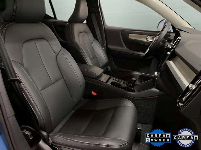 Used 2025 Volvo XC40 B5 Core image 84