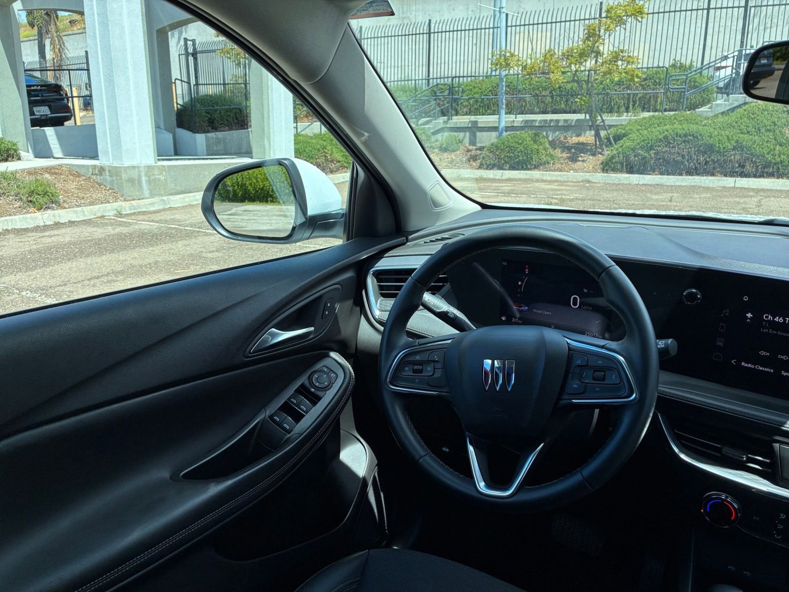 Used 2025 Buick Encore GX Preferred image 33