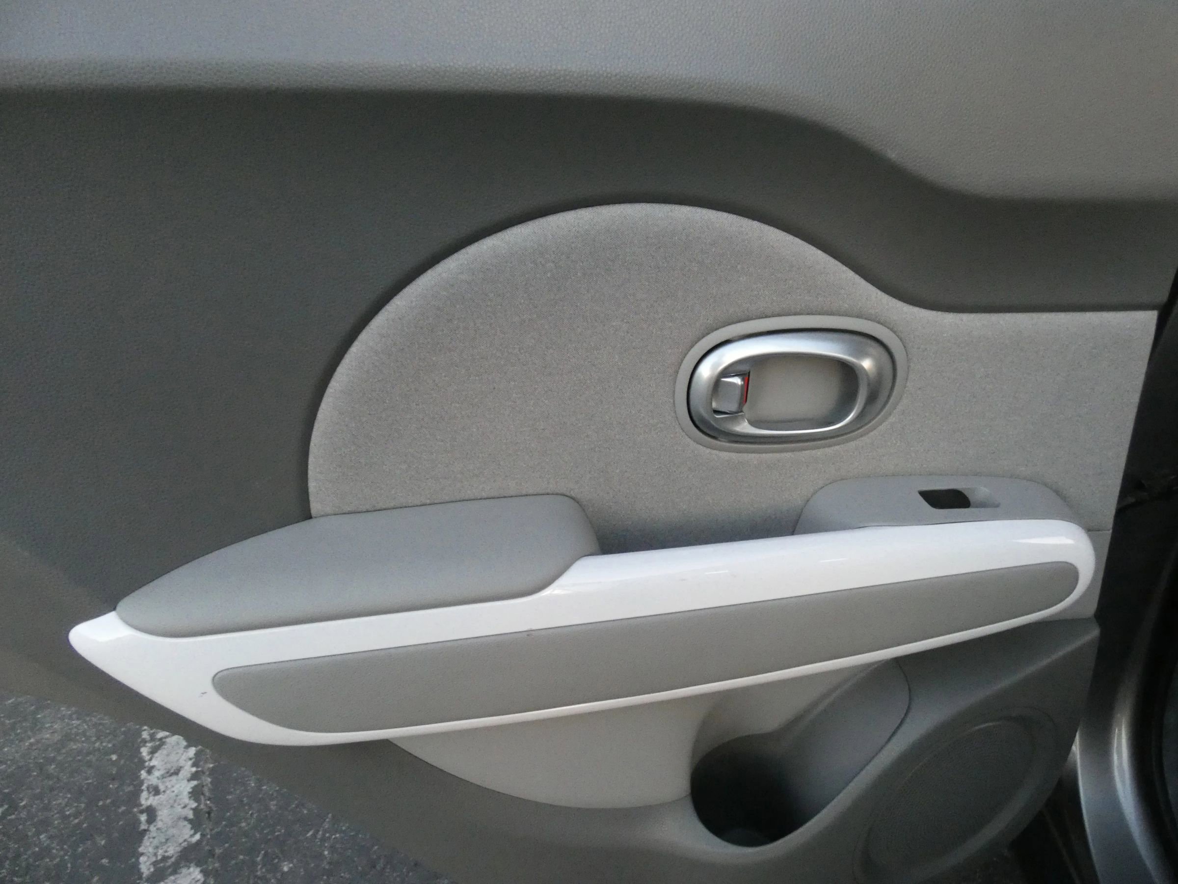 Used 2018 Kia Soul EV image 36