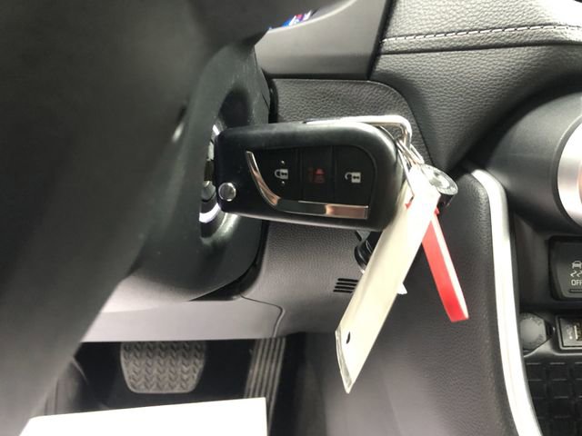 Used 2024 Toyota RAV4 LE image 29