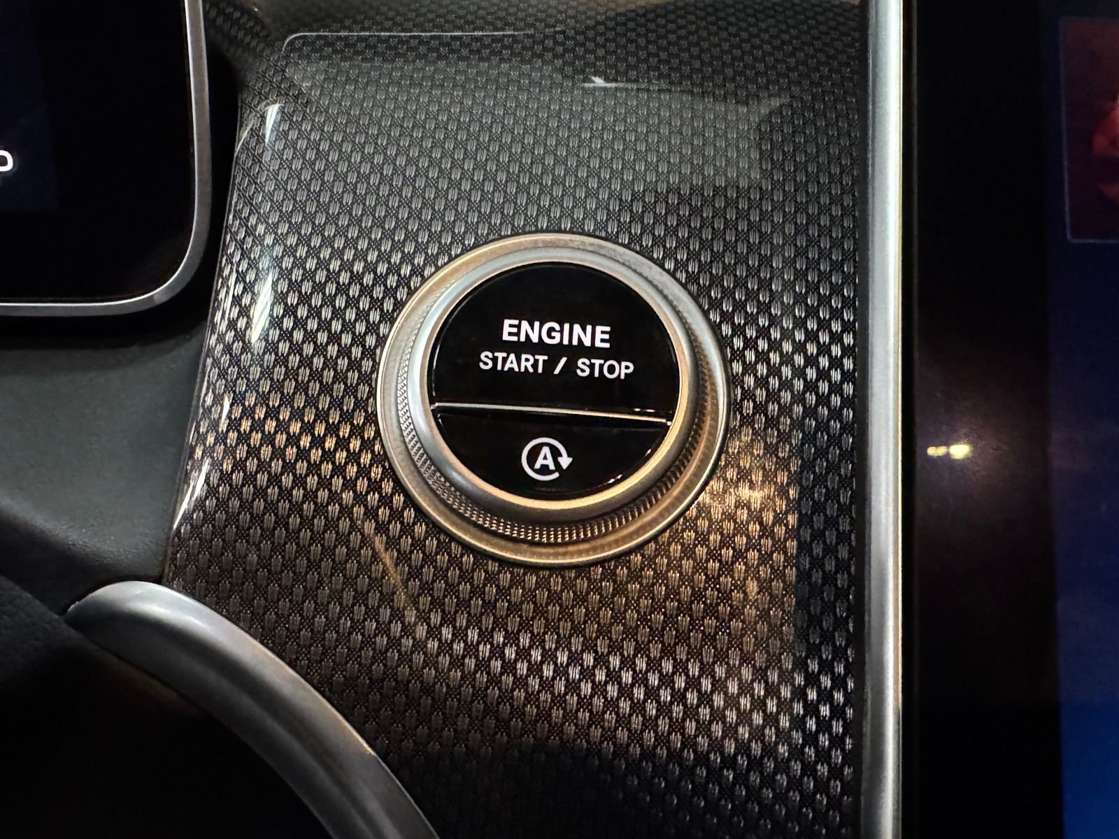 Certified 2024 Mercedes-Benz GLC 300 image 29