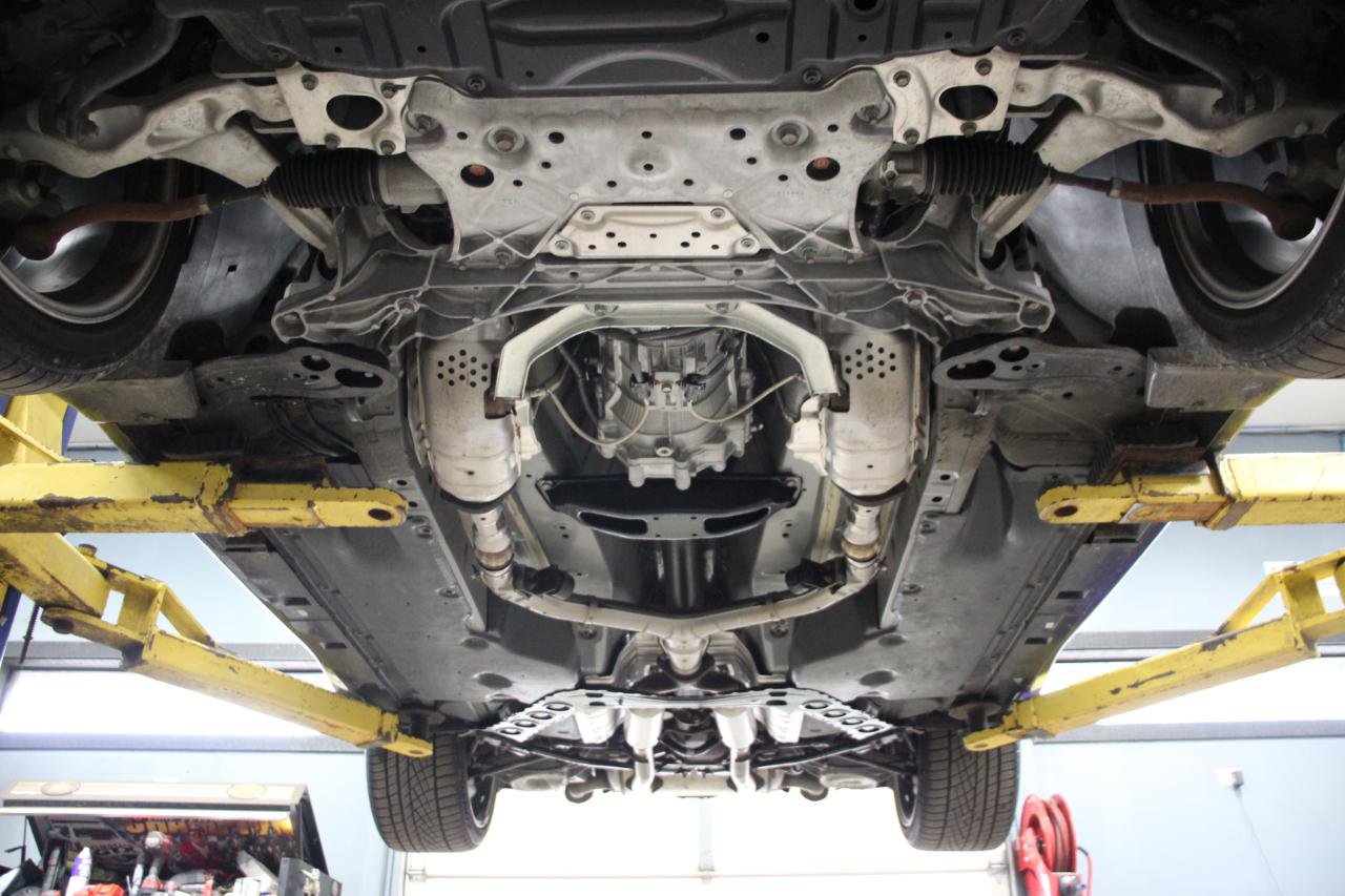 Used 2010 Nissan 370Z Touring w/ Sport Pkg image 95