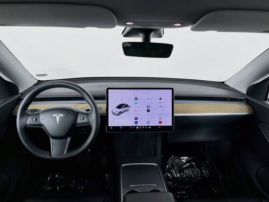 Used 2021 Tesla Model Y Long Range AWD/4WD image 11