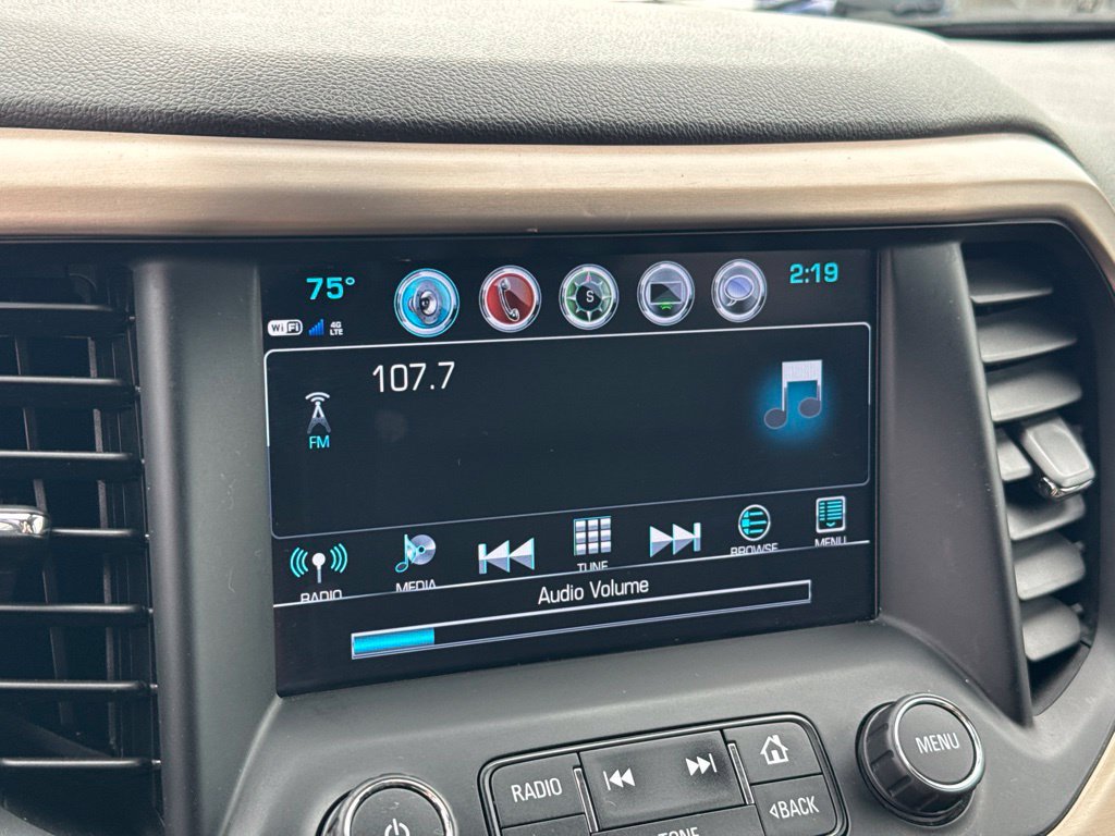Used 2019 GMC Acadia Denali AWD/4WD image 18