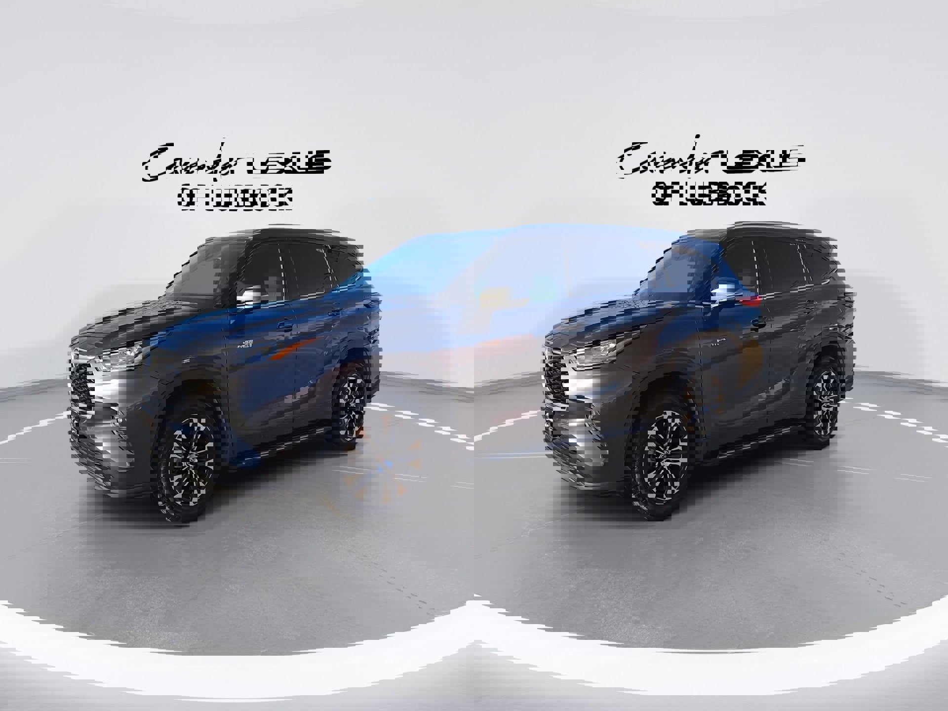 Used 2020 Toyota Highlander XLE image 4