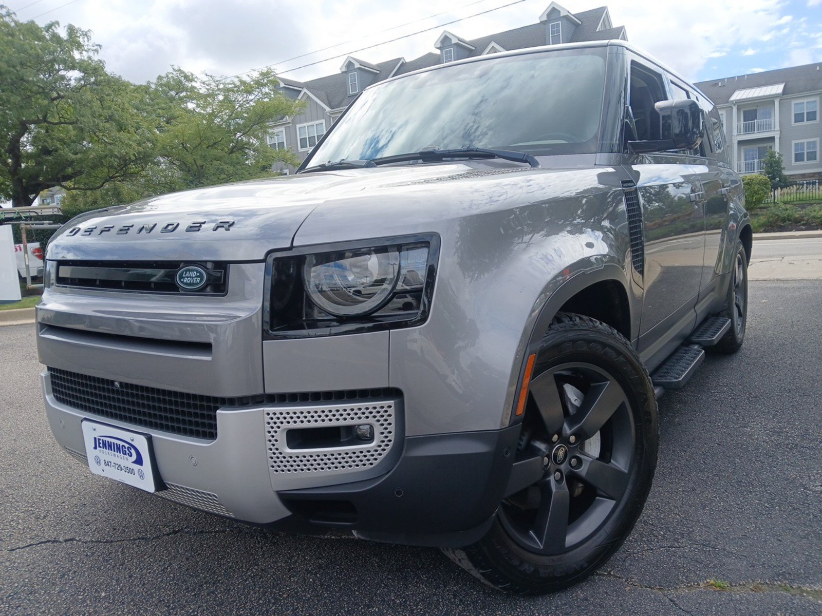 Used 2023 Land Rover Defender 130 S AWD/4WD image 28