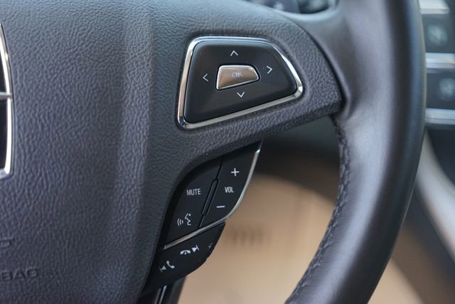 Used 2017 Lincoln MKC Reserve FWD image 24